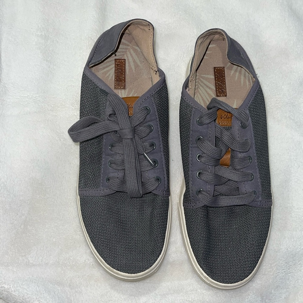 Olukai Pehuea Li Convertible Sneakers, Grey, Women's 9 M